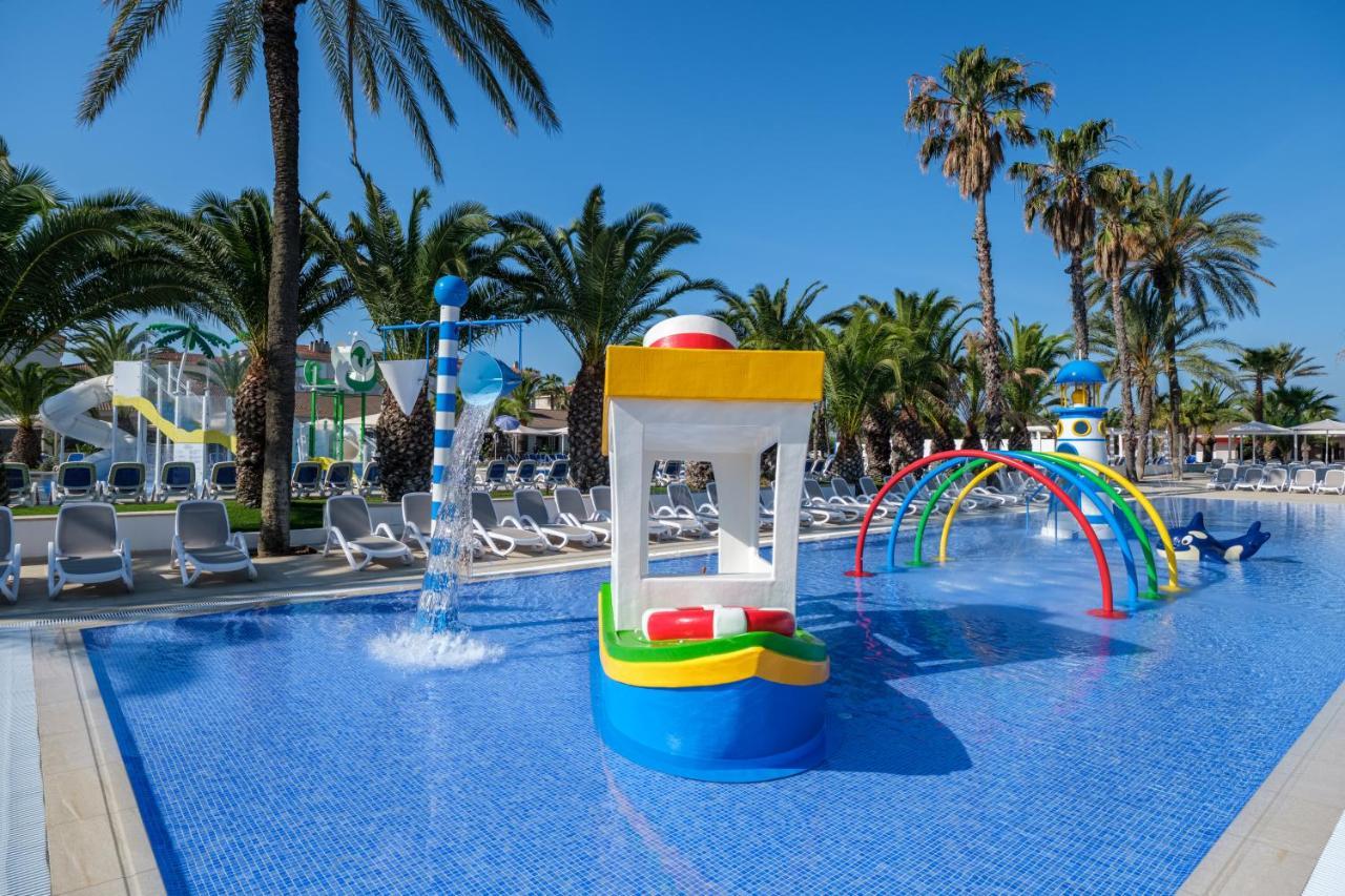 Camping Estival Vendrell Platja كوماروغا المظهر الخارجي الصورة