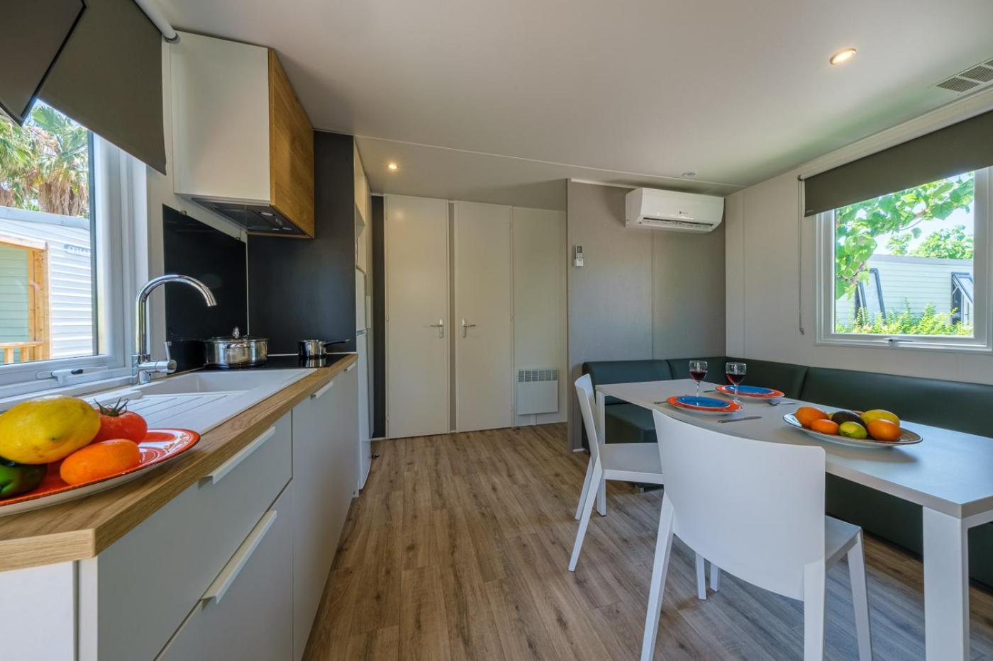 Camping Estival Vendrell Platja كوماروغا المظهر الخارجي الصورة