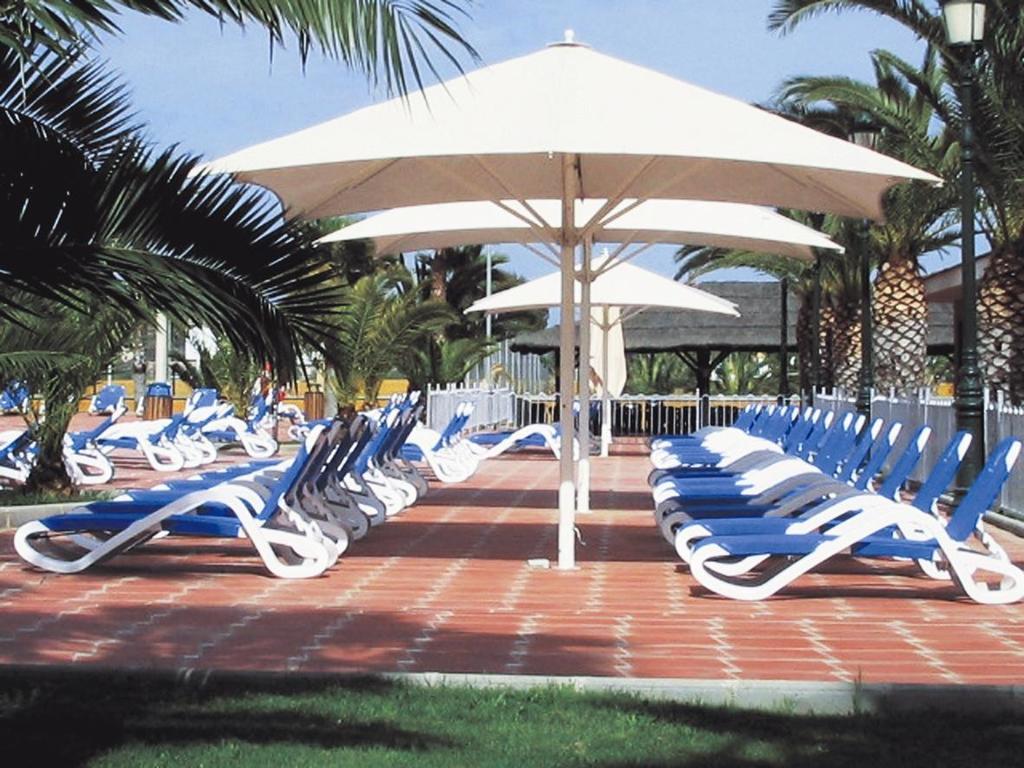Camping Estival Vendrell Platja كوماروغا الغرفة الصورة